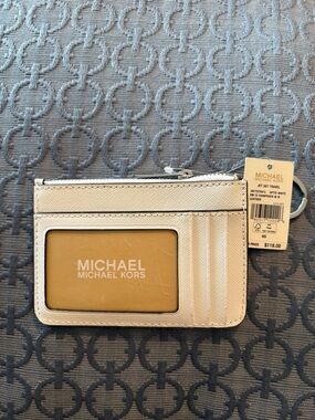 Michael Kors Jet Set Travel Card with Key Ring Case Beige (retail $119) NWT